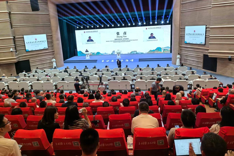 微信图片_20251022102200_35_33.jpg