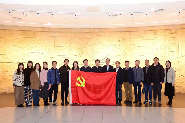 176500056793394.jpg 微信图片_20251206133400_325_8.jpg