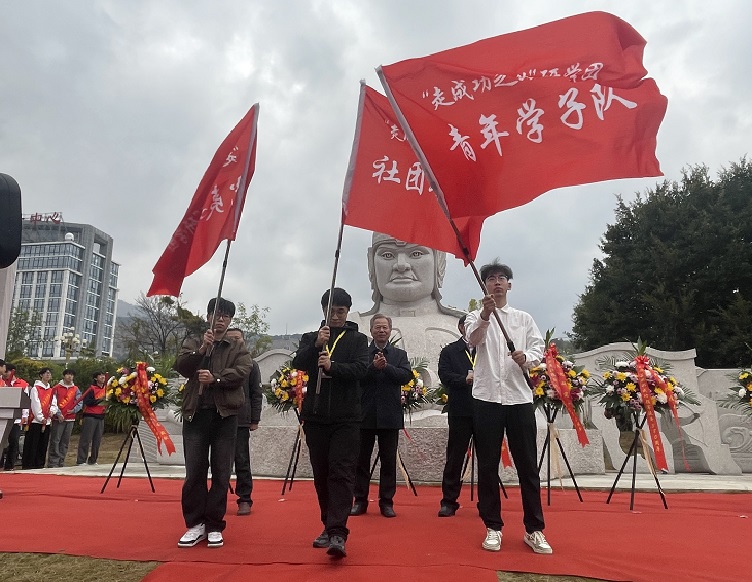 176603754696859.jpg 微信图片_20251218125510_372_8.jpg